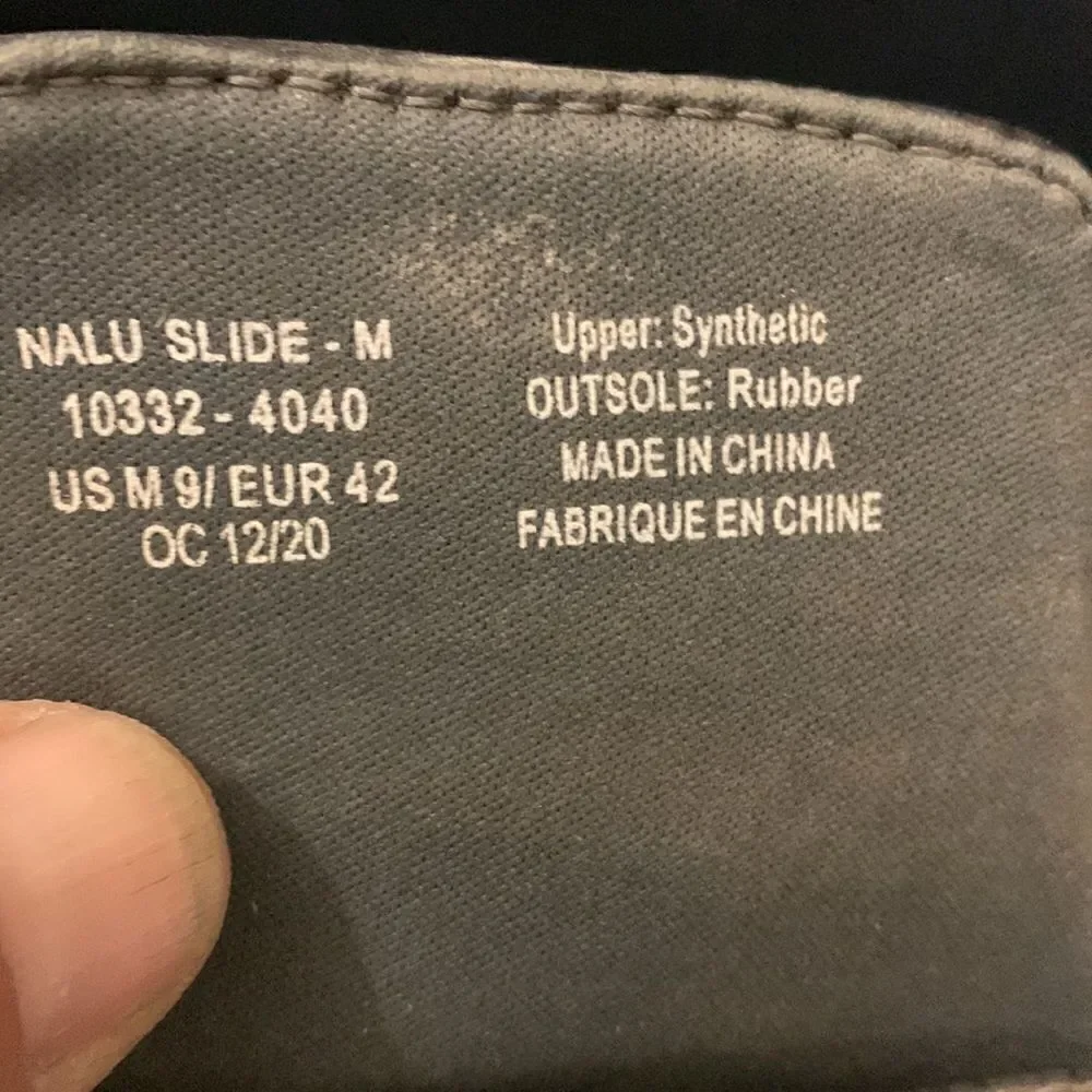 Olukia, sandals “NALU SLIDE”, size 9,  Velcro adjustable fronts, great condition